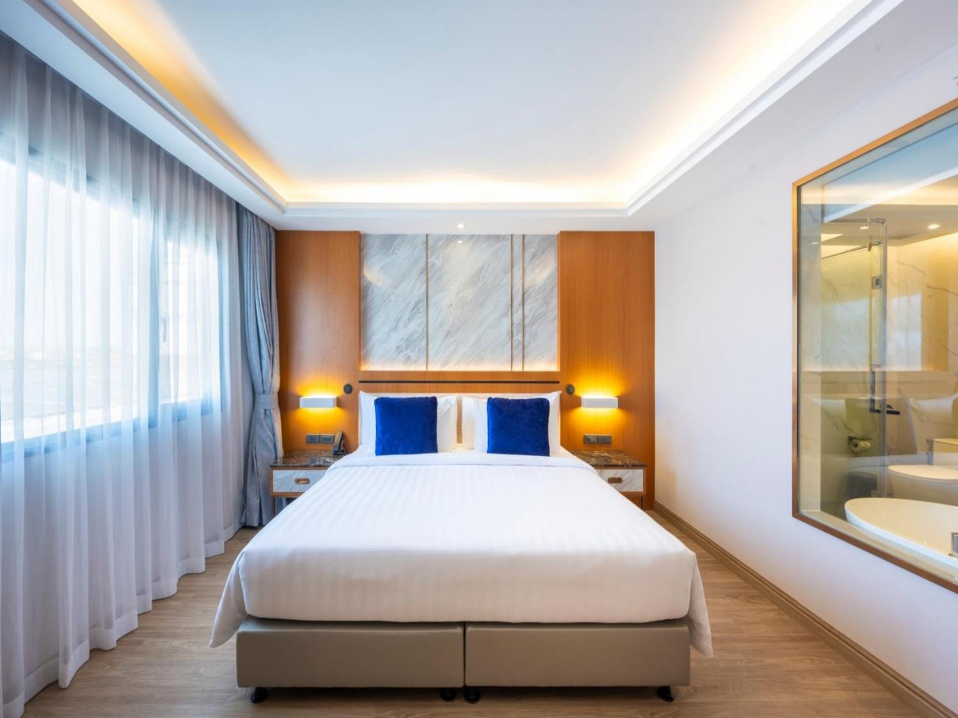 Hotel Wyndham Jomtien Pattaya Na Chom Thian Exterior foto